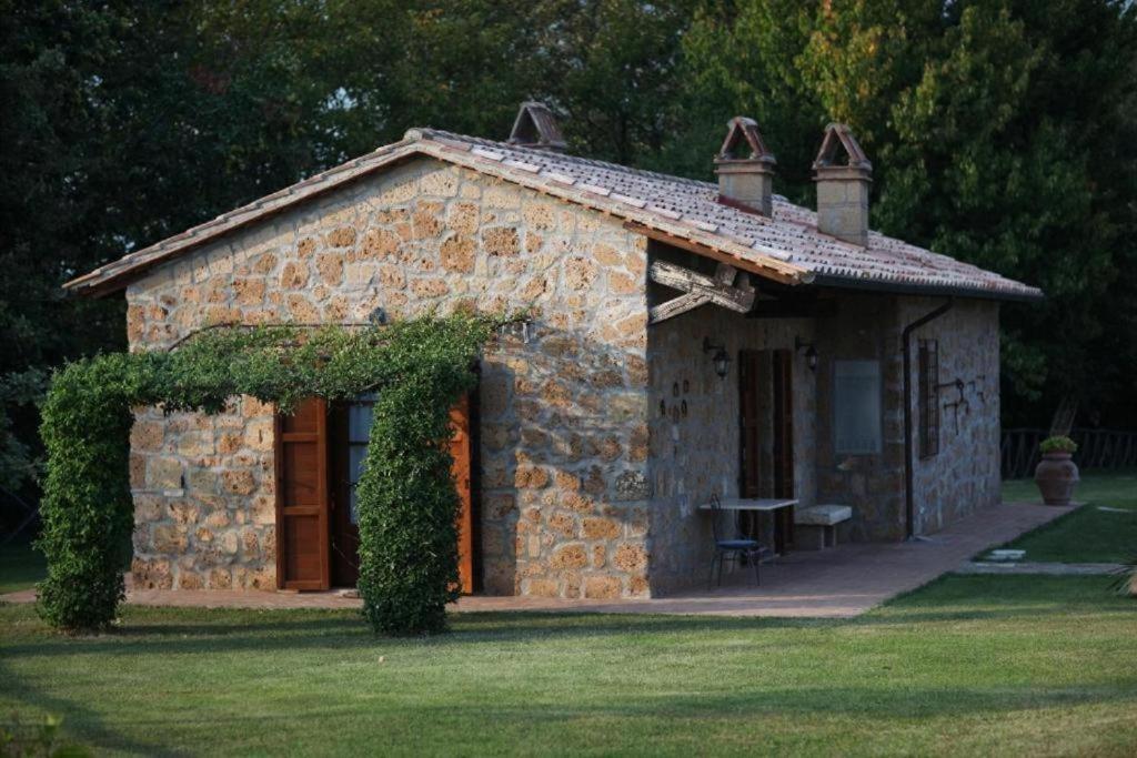 Agriturismo Eco-Bio Villa Vacasio Pitigliano Exterior foto